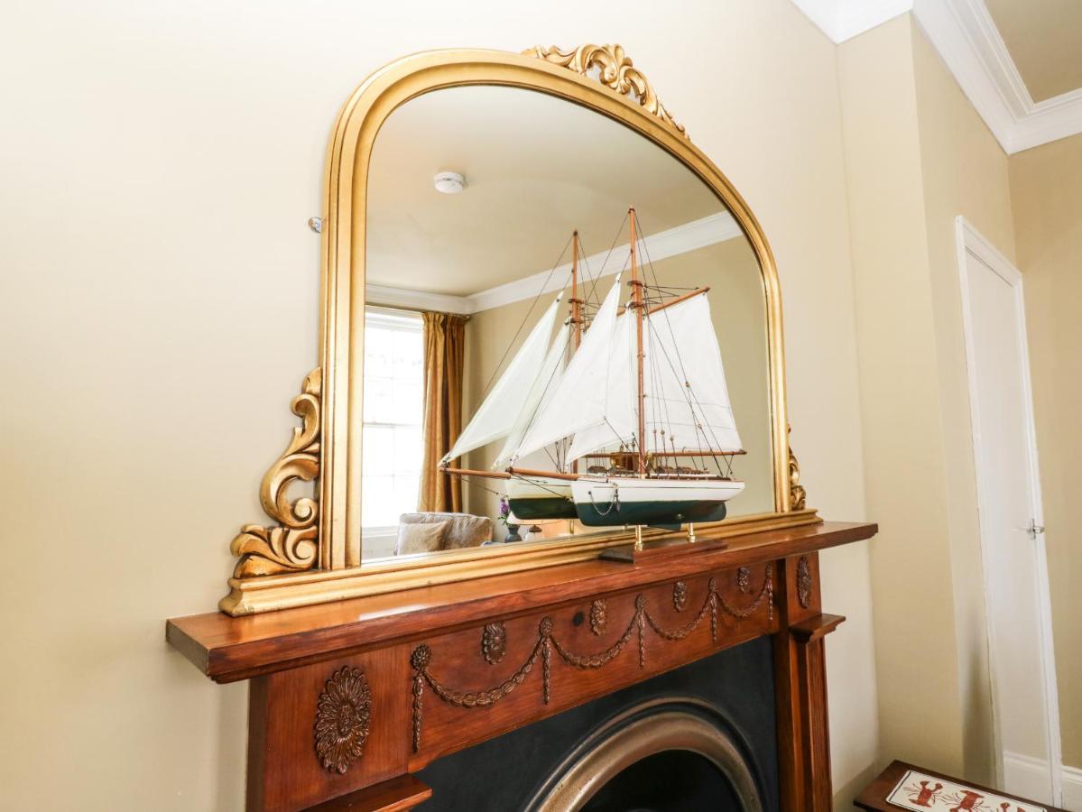 スカーバラRegent Houseアパートメント エクステリア 写真